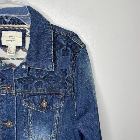 FOREVER 21 Womens Aztec Embroidered Denim Jacket Small S Blue Distressed Cotton - Picture 2 of 8